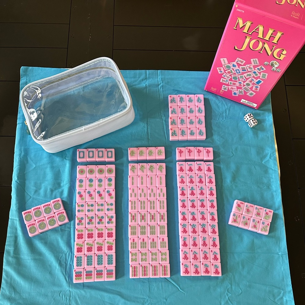 Pink Mahjong Set with Carrying Case
